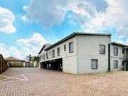 2 Bedroom Flat in Highveld Park