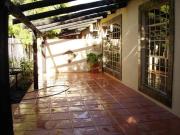 2 Bedroom Flat in Kameeldrift East