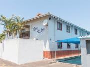 2 Bedroom Flat in Meerensee