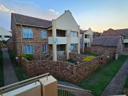 2 Bedroom Flat in Olympus AH