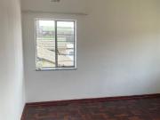 2 Bedroom Flat in Regents Park
