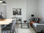 2 Bedroom Flat in SW4 Available mid September
