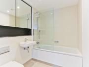 2 bedroom flat in the heart of White City