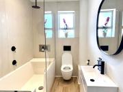 2 Bedroom Flat in Three Anchor Bay