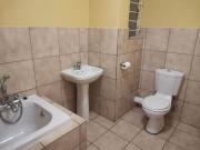 2 Bedroom Flat in Wilro Park