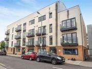 2 Bedroom Flat Let in