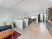 2 Bedroom Flat, Lexington Street, London, Greater...