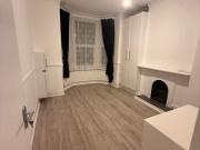 2 Bedroom Flat Near Seven Sister North London
