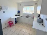 2 bedroom flat on the market in gras.