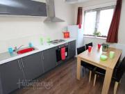 2 bedroom flat share for rent in Bodmin Grove, B...