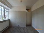 2 bedroom flat to let