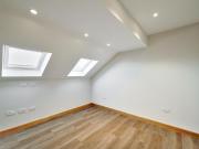 2 bedroom Flat To Let