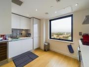 2 bedroom Flat To Let