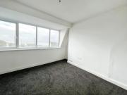 2 bedroom Flat To Let