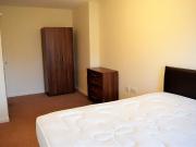 2 bedroom Flat To Let