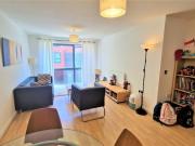 2 bedroom Flat To Let