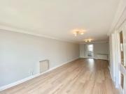 2 bedroom Flat To Let