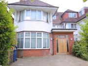 2 Bedroom Flat To Let