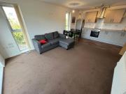2 bedroom Flat To Let