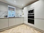 2 bedroom Flat To Let