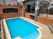 2 Bedroom Flat To Let in Bryanston
