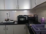 2 Bedroom Flat To Let in South Beach