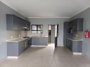 2 Bedroom Flat To Let in Umkomaas
