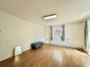 2 bedroom Flat To Let Total Size: 732 SQ FT