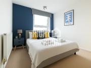 2 bedroom Flat to let Two Bedroom Flat, Abbey Street,...