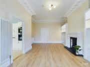 2 bedroom Flat to let | Unfurnished