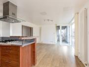 2 bedroom Flat to let | Unfurnished