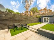 2 bedroom flat to rent