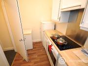2 Bedroom Flat to Rent at Bellevue, Broughton,...