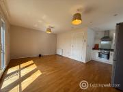 2 Bedroom Flat to Rent at Edinburgh, Forth, England