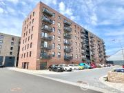 2 Bedroom Flat to Rent at Edinburgh, Leith, England