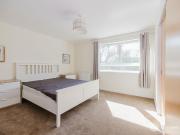2 Bedroom Flat to Rent at Edinburgh, Leith, England