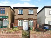 2 bedroom Flat to rent, Bexley Road, Erith, DA8 £1,700 pcm