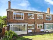 2 bedroom Flat to rent, Brook Street, Polegate, BN26...