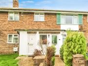 2 bedroom Flat to rent, Chesham Close, Goring By Sea,...