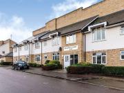 2 bedroom Flat to rent, Cooks Way, Hitchin, SG4 £1,200 pcm