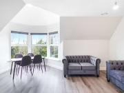 2 bedroom Flat to rent, Egham Hill, Egham, TW20 £1,825 pcm