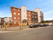 2 bedroom Flat to rent, Felixstowe Road, London, SE2...