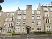2 bedroom Flat to rent, Forfar Road, Dundee, DD4 £775 pcm