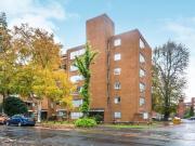 2 bedroom Flat to rent, Homefield Park, Sutton, SM1...