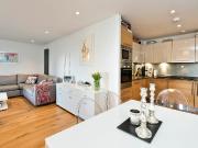 2 Bedroom Flat to Rent in Bermondsey Square, London, SE1