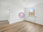 2 bedroom Flat to rent in Caledonian Road, Kings Cross,...