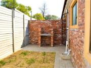 2 Bedroom Flat to Rent in Chris Hani Street...