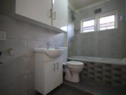 2 Bedroom Flat to Rent in Claremont