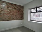 2 Bedroom Flat to Rent in Die Bult Hoffman Street