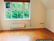 2 Bedroom Flat To Rent In London Road, East Grinstead, RH19